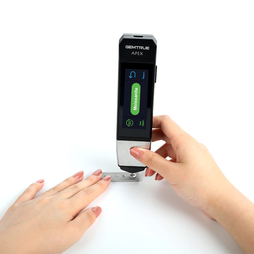 GemTrue APEX 5-in-1 Lab-Grown and Simulant Diamond Tester