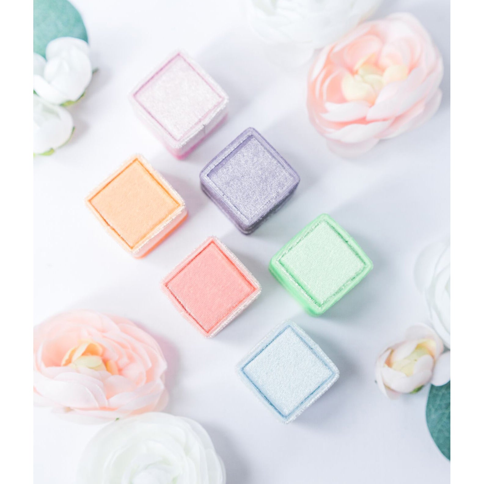 "Heirloom" Velvet Ring Slot Box in Assorted Pastels