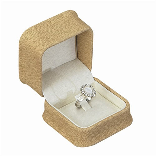 "Mega" Ring Clip Box