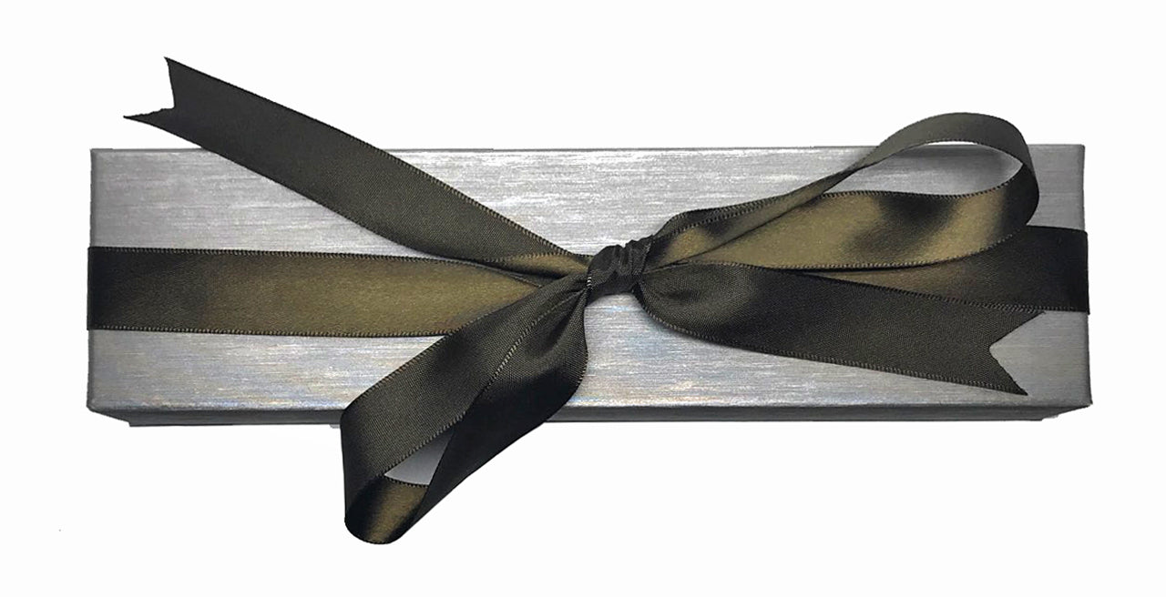 Ribbon Collection Bracelet Box in Silver & Olive